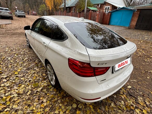 2014 BMW 3 серии Gran Turismo 320i xDrive VI (F3x), белый, 1700000 рублей - вид 3