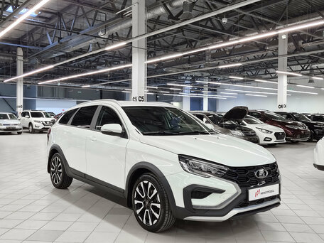 2024 Lada (ВАЗ) Vesta SW Cross I Рестайлинг (NG), белый, 1454000 рублей, вид 2