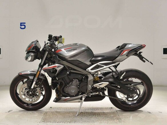 2019 Triumph Street Triple, серый, 880000 рублей - вид 3