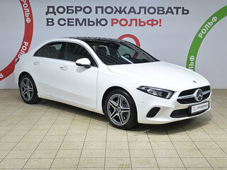 2020 Mercedes-Benz A-Класс 250 IV (W177), белый, 3280000 рублей, вид 3