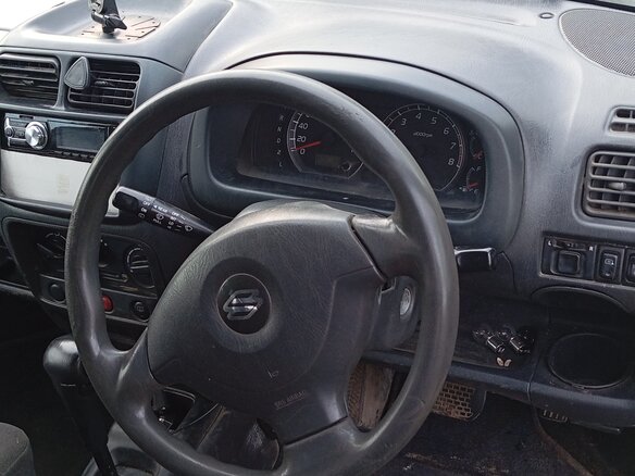 2003 Suzuki Swift I (Japan), серый, 250000 рублей - вид 4