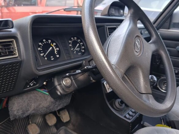2010 Lada (ВАЗ) 2107, серебристый, 160000 рублей - вид 10