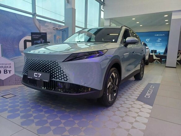 2026 Omoda C7, зелёный, 3068010 рублей - вид 2