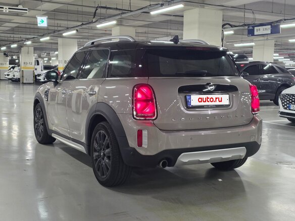 2023 Mini Countryman Cooper II Рестайлинг, бежевый - вид 6