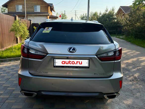 2018 Lexus RX 300 IV, серебристый, 3360000 рублей - вид 4