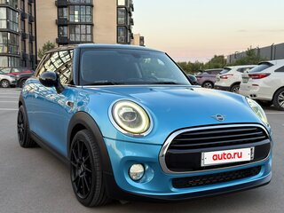 2019 Mini Hatch Cooper III (F55/F56) Рестайлинг, синий, 1920000 рублей, вид 2