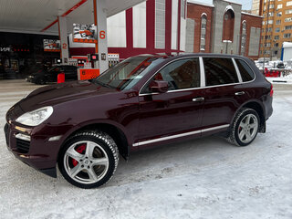 2007 Porsche Cayenne Turbo I Рестайлинг (957), пурпурный, 1999000 рублей, вид 3
