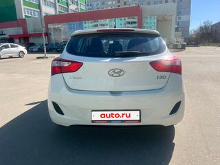 2012 Hyundai i30 II, белый, 745000 рублей, вид 5