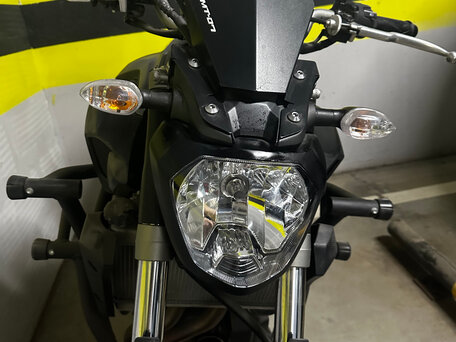 2015 Yamaha MT-07 (FZ-07), серый, 639000 рублей, вид 2