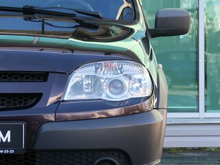 2019 Chevrolet Niva I Рестайлинг, коричневый, 619000 рублей, вид 4