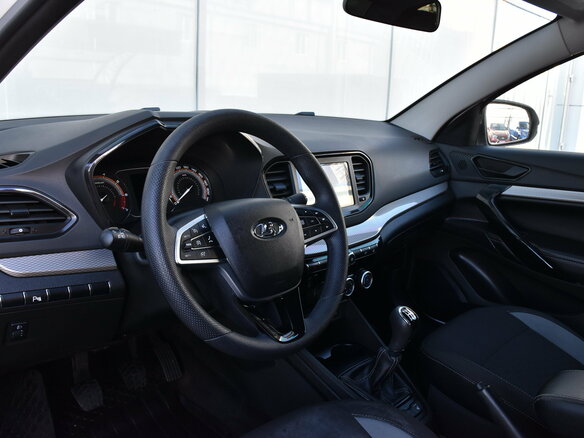 2023 Lada (ВАЗ) Vesta I Рестайлинг (NG), белый, 1180000 рублей - вид 12