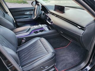 2021 Genesis GV70 I, чёрный, 4700000 рублей, вид 5