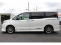 2021 Toyota Noah III (R80) Рестайлинг, белый, 2050000 рублей - вид 7