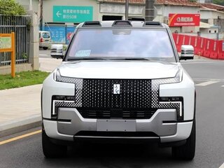 2024 BYD Yangwang U8 49 kWh, белый, 13400750 рублей, вид 2