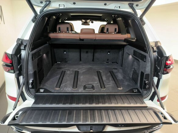 2025 BMW X5 40i IV (G05/G18) Рестайлинг, белый - вид 16