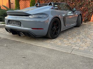 2025 Porsche 718 Spyder RS I (982), серый, 28000000 рублей, вид 2