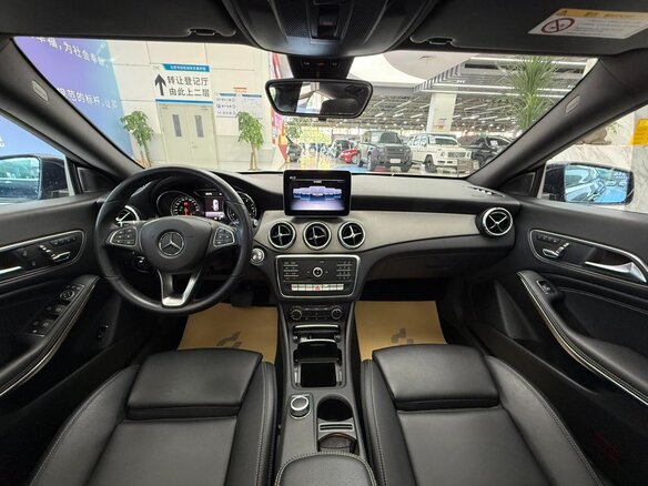 2019 Mercedes-Benz CLA 200 I (C117, X117) Рестайлинг, чёрный - вид 13