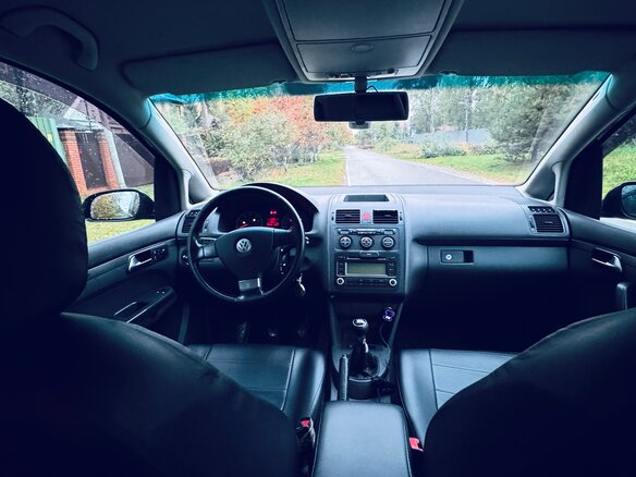 2007 Volkswagen Touran I Рестайлинг, чёрный, 379000 рублей - вид 8