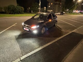 2010 Ford Focus II Рестайлинг, серый, 565000 рублей, вид 5