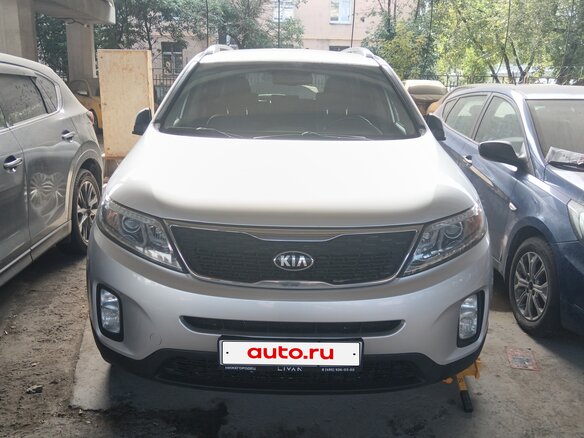 2013 Kia Sorento II Рестайлинг, серебристый
