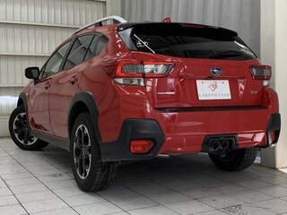 2022 Subaru XV II Рестайлинг, красный, 1730007 рублей, вид 5