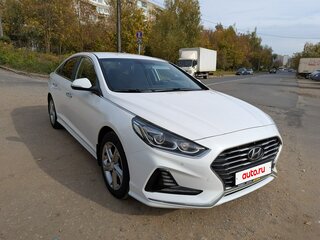 2018 Hyundai Sonata VII (LF) Рестайлинг, белый, 1990000 рублей, вид 2