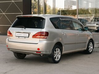 2001 Toyota Ipsum II (M20), бежевый, 530000 рублей, вид 5