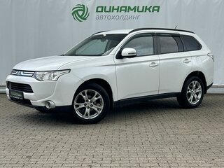 2012 Mitsubishi Outlander III, белый, 1150000 рублей, вид 1