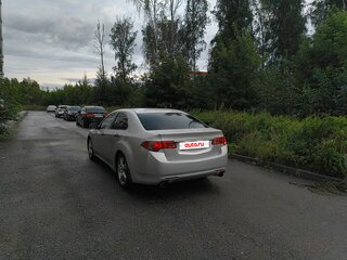2011 Honda Accord VIII Рестайлинг, серебристый, 1150000 рублей, вид 4