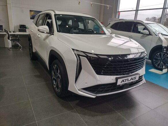 2026 Geely Atlas II, белый - вид 2