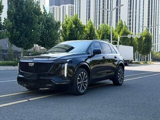 2025 Cadillac XT5 II, чёрный, 4705000 рублей, вид 1