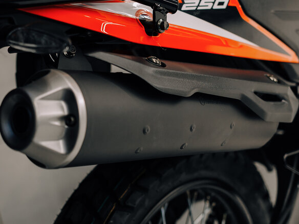 2025 Loncin MS250, красный, 179900 рублей - вид 12
