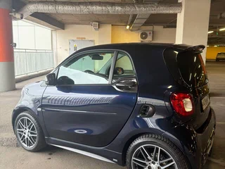 2017 Smart Fortwo Brabus III, синий, 2200000 рублей, вид 4