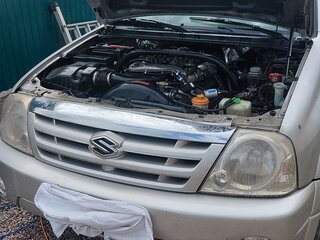 2005 Suzuki Grand Vitara XL-7 I Рестайлинг, серебристый, 350000 рублей, вид 2