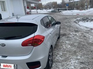 2017 Kia Ceed II Рестайлинг, серебристый, 1250000 рублей, вид 5