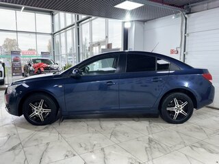 2011 Chevrolet Cruze I, синий, 649000 рублей, вид 3