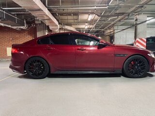 2017 Jaguar XE I, красный, 1800000 рублей, вид 3