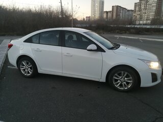 2014 Chevrolet Cruze I Рестайлинг, белый, 720000 рублей, вид 4