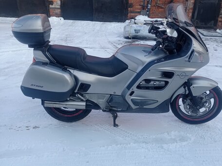 1995 Honda ST 1100, серебристый, 360000 рублей, вид 4