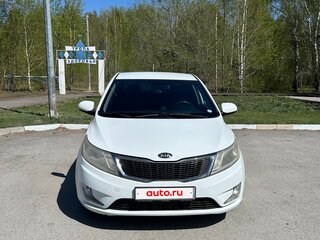 2014 Kia Rio III, белый, 680000 рублей, вид 1