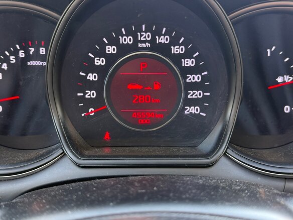 2018 Kia Ceed II Рестайлинг, коричневый, 1720000 рублей - вид 6