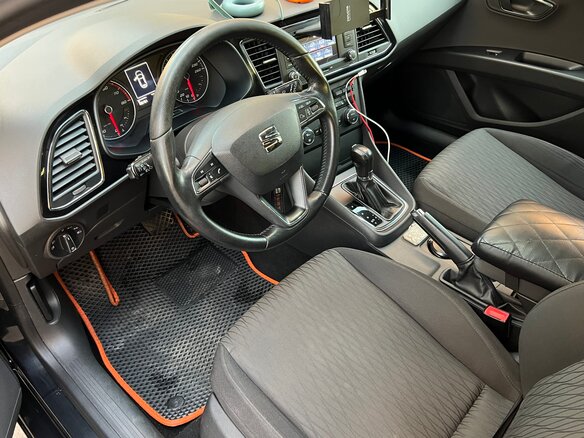 2013 SEAT Leon III, чёрный, 1125000 рублей - вид 4