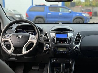 2012 Hyundai ix35 I, чёрный, 1095000 рублей, вид 3