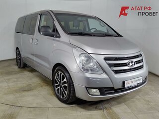 Hyundai H-1 II