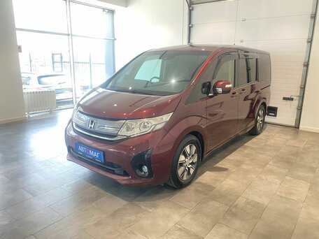 Honda Stepwgn V