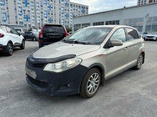 Chery Very (A13)