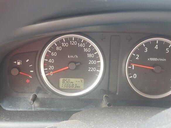 2004 Nissan Almera II (N16) Рестайлинг, золотистый, 222000 рублей - вид 4