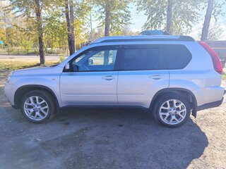 2014 Nissan X-Trail II Рестайлинг, серебристый, 1100000 рублей, вид 4