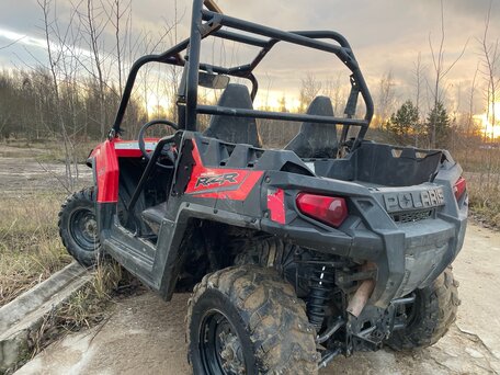 2015 Polaris RZR 570, красный, 434000 рублей, вид 4
