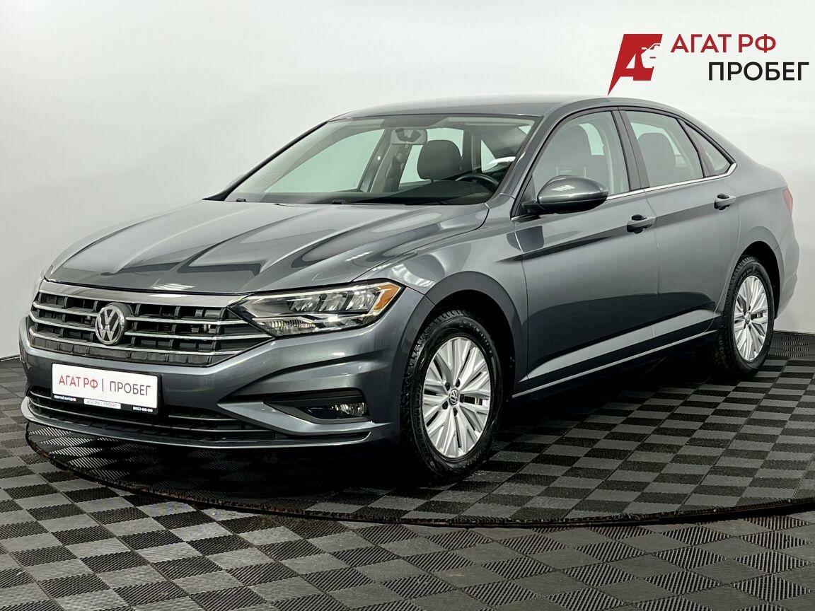Открыть фотографии: Volkswagen Jetta VI Рестайлинг